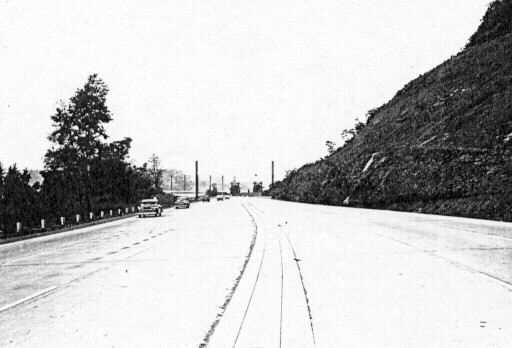 Westbound heading towards Bates Street in August 1953