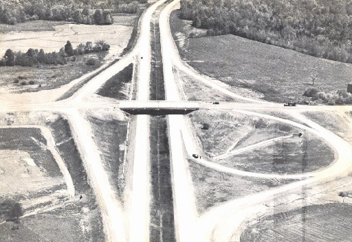 Facing eastbound on the then uncompleted I-90