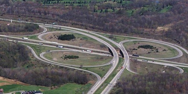 Aerial picture of the "folded" cloverleaf at Interstate 80