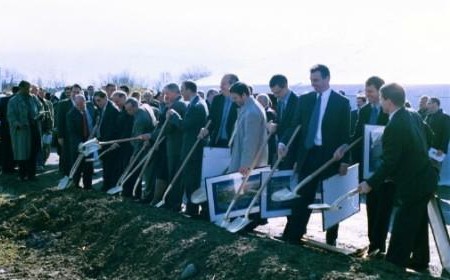 Groundbreaking ceremony at the future PA 60/Pittsburgh International Airport interchange