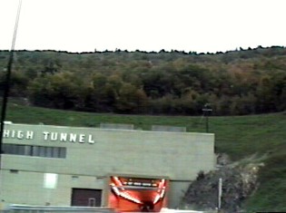 Approaching the tunnel from the south