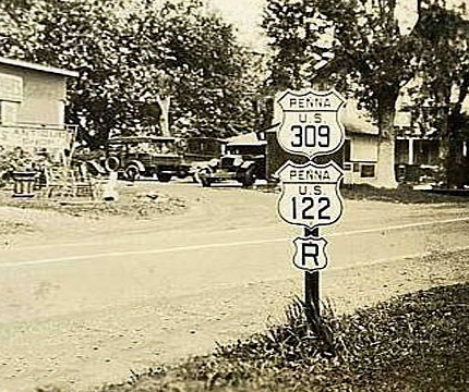 Picture of a US 309, US 122, and Left Turn marker in Montgomery County